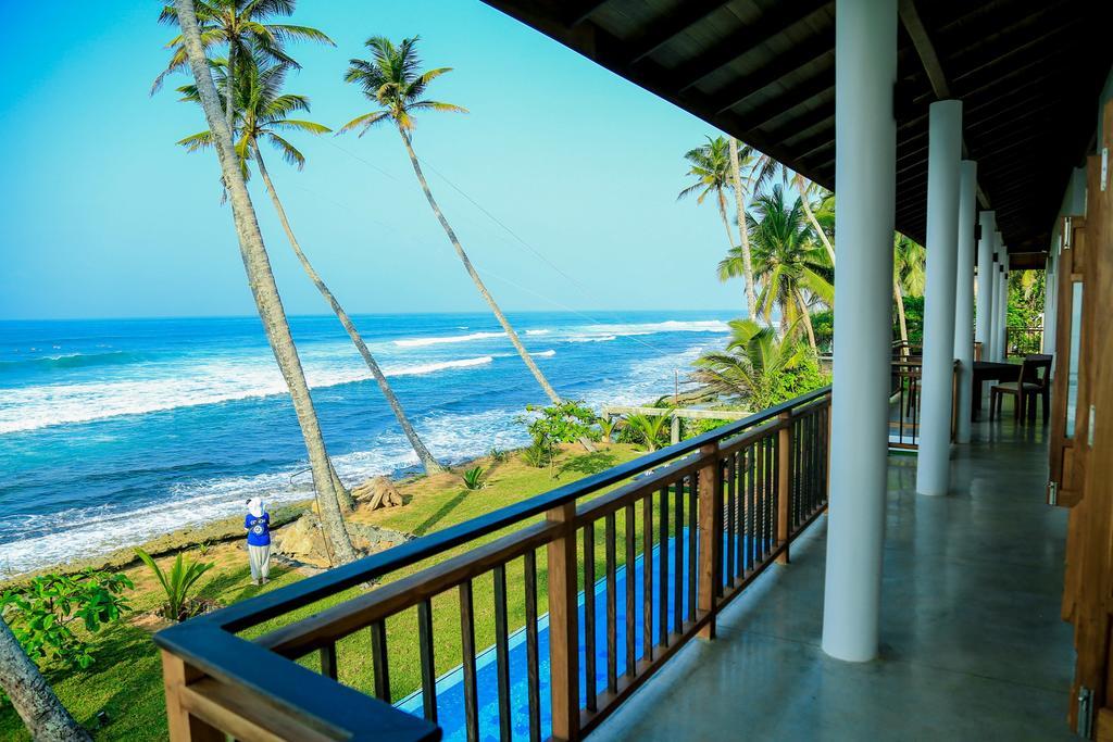 Villa Oceane Mirissa Exterior photo