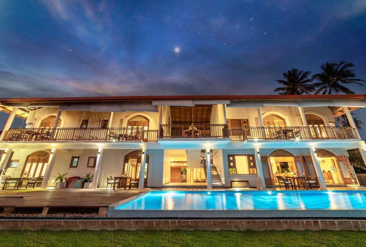 Villa Oceane Mirissa Exterior photo